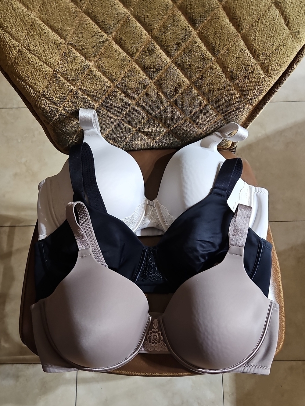 Lot Of 3 Vanity Fair Beauty Back Full Figure T-Shirt Minimizer Underwire Bras